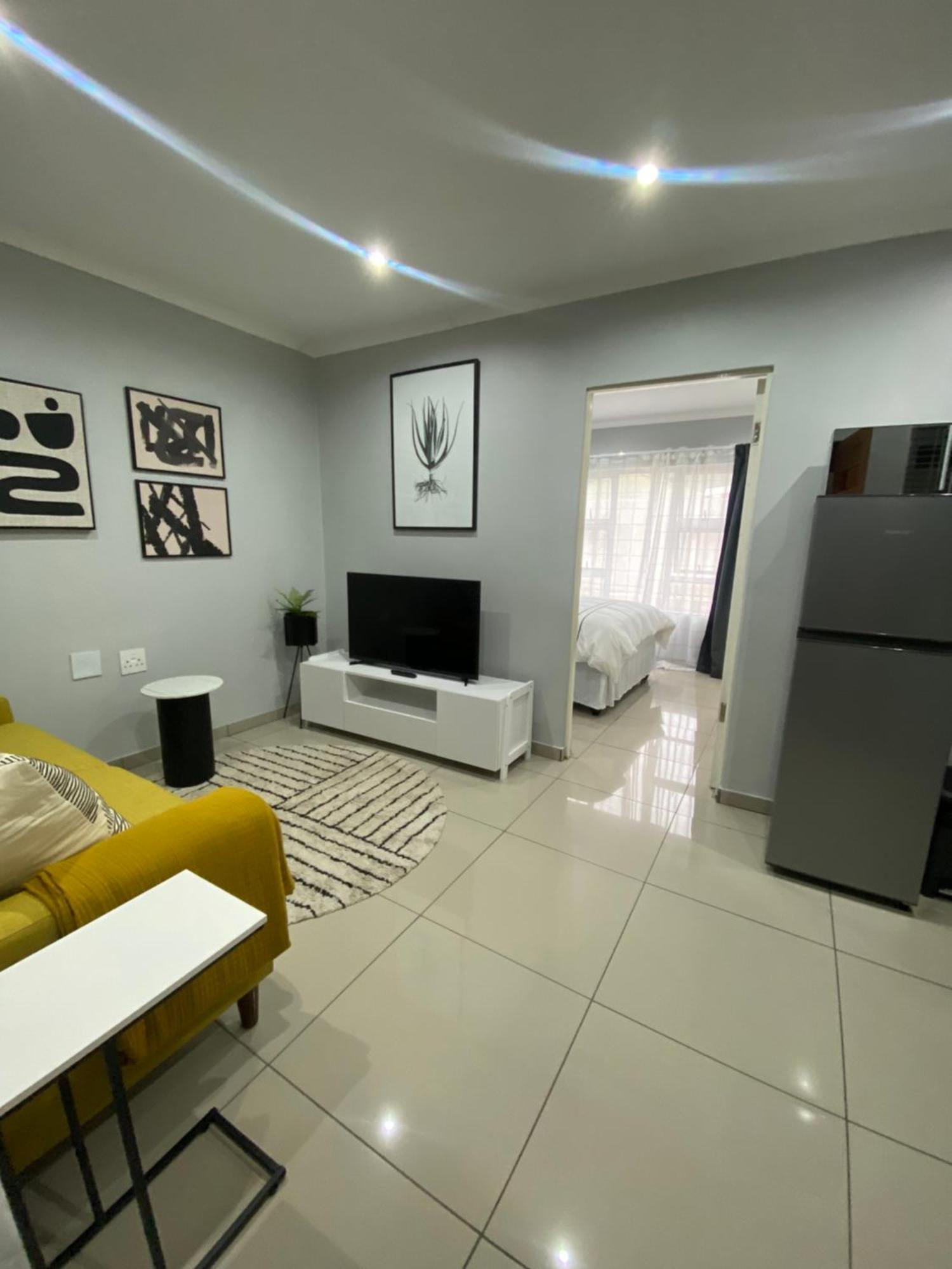 Trendy, Comfortable 1 Bedroom Apartments In Umtata Zewnętrze zdjęcie